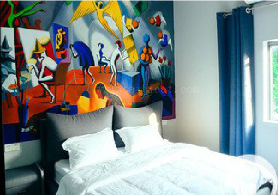 黎平对于酒店的墙体彩绘而言更注重哪些方面?