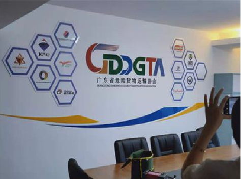  黎平公司走廊文化墙如何设计布置？